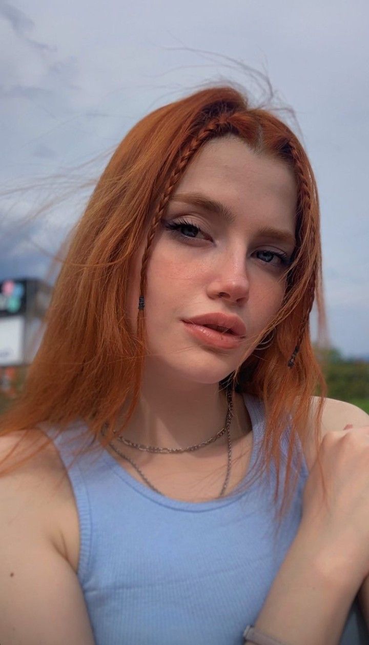 Аватар Polina 2.0